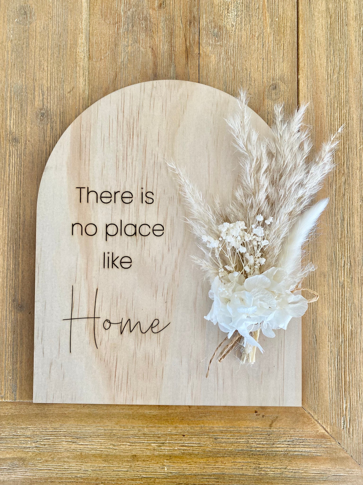 There is no place like home Dried Flower Plaque