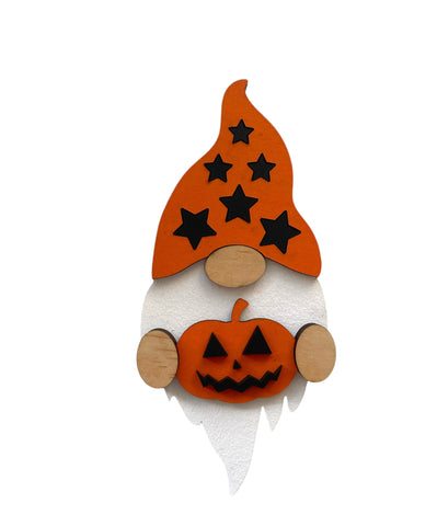 Gnome Holding Pumpkin mini sign
